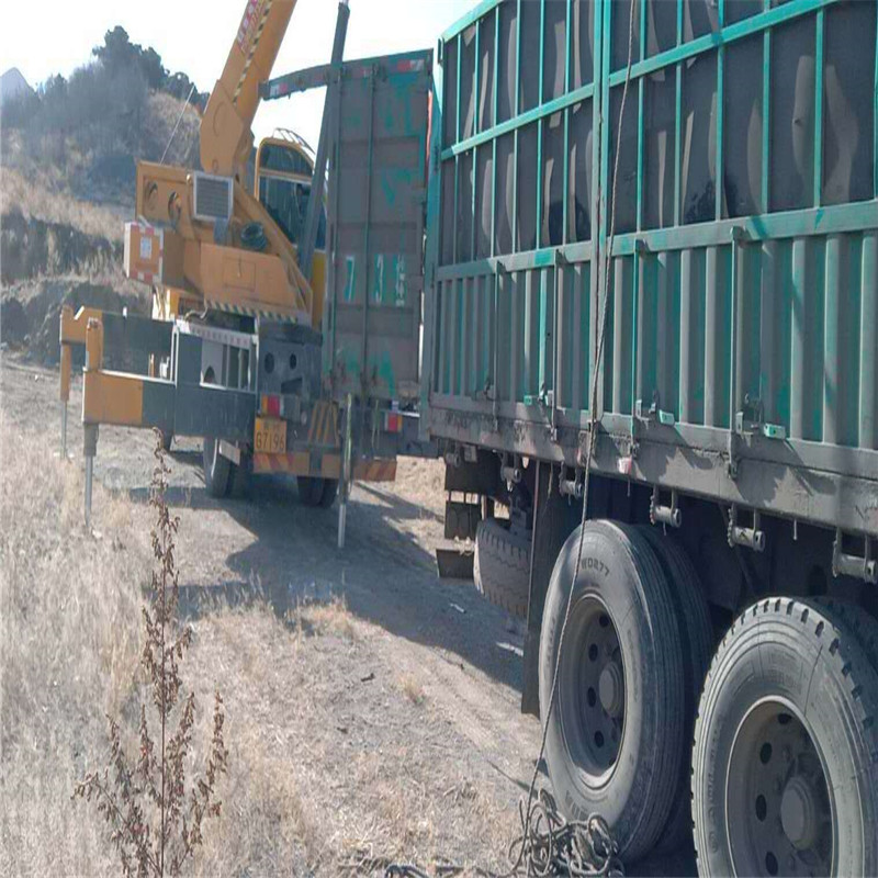 15米費(fèi)預(yù)應(yīng)力電線(xiàn)桿發(fā)往河北承德興隆縣混凝土電桿20根完成訂單