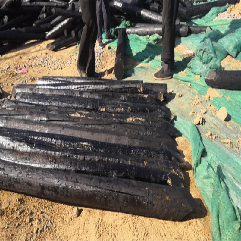 廠(chǎng)家定制油木樁油木桿2-4米防腐木樁木電線(xiàn)桿